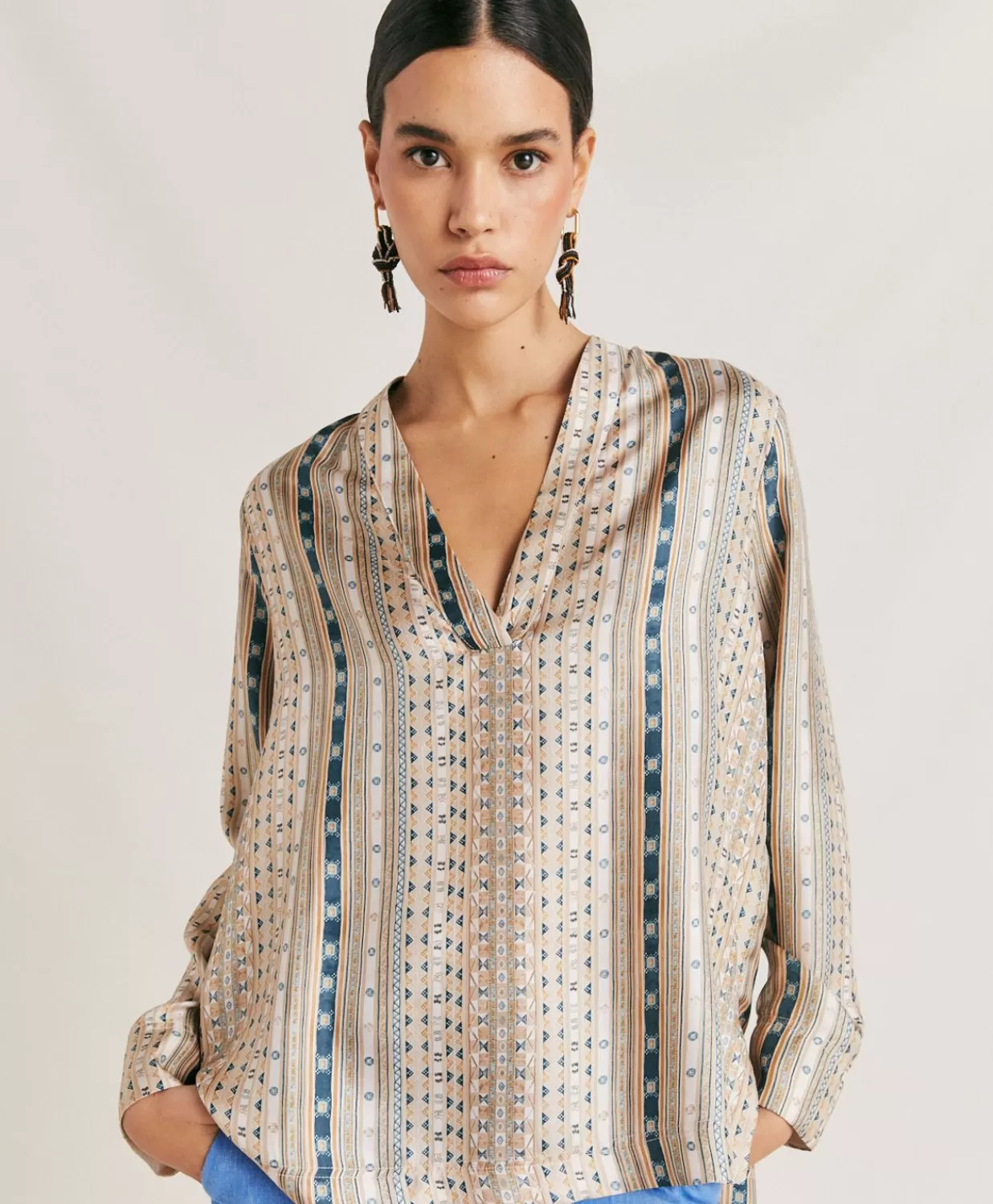 Momoni Chemisiers Et Chemises>Blouse Ambroise En Serge De Soie - Sable Multicolore