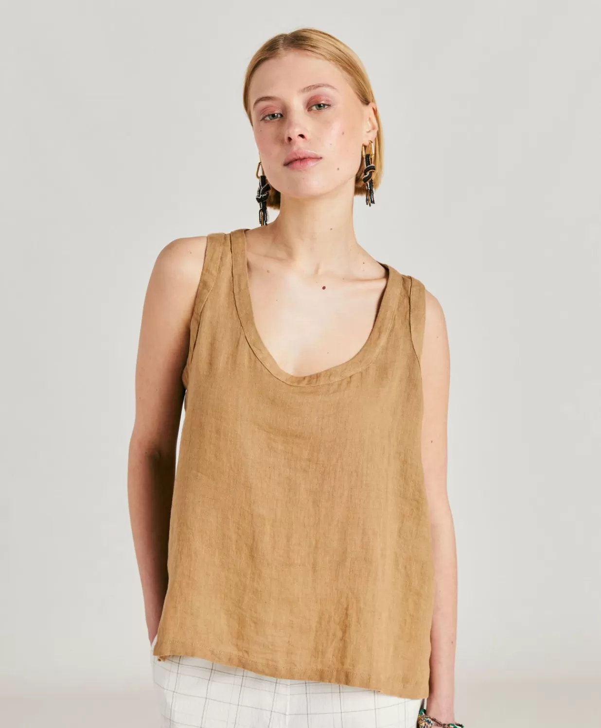 Momoni T-Shirts Et Hauts>Haut Mola En Lin - Sable