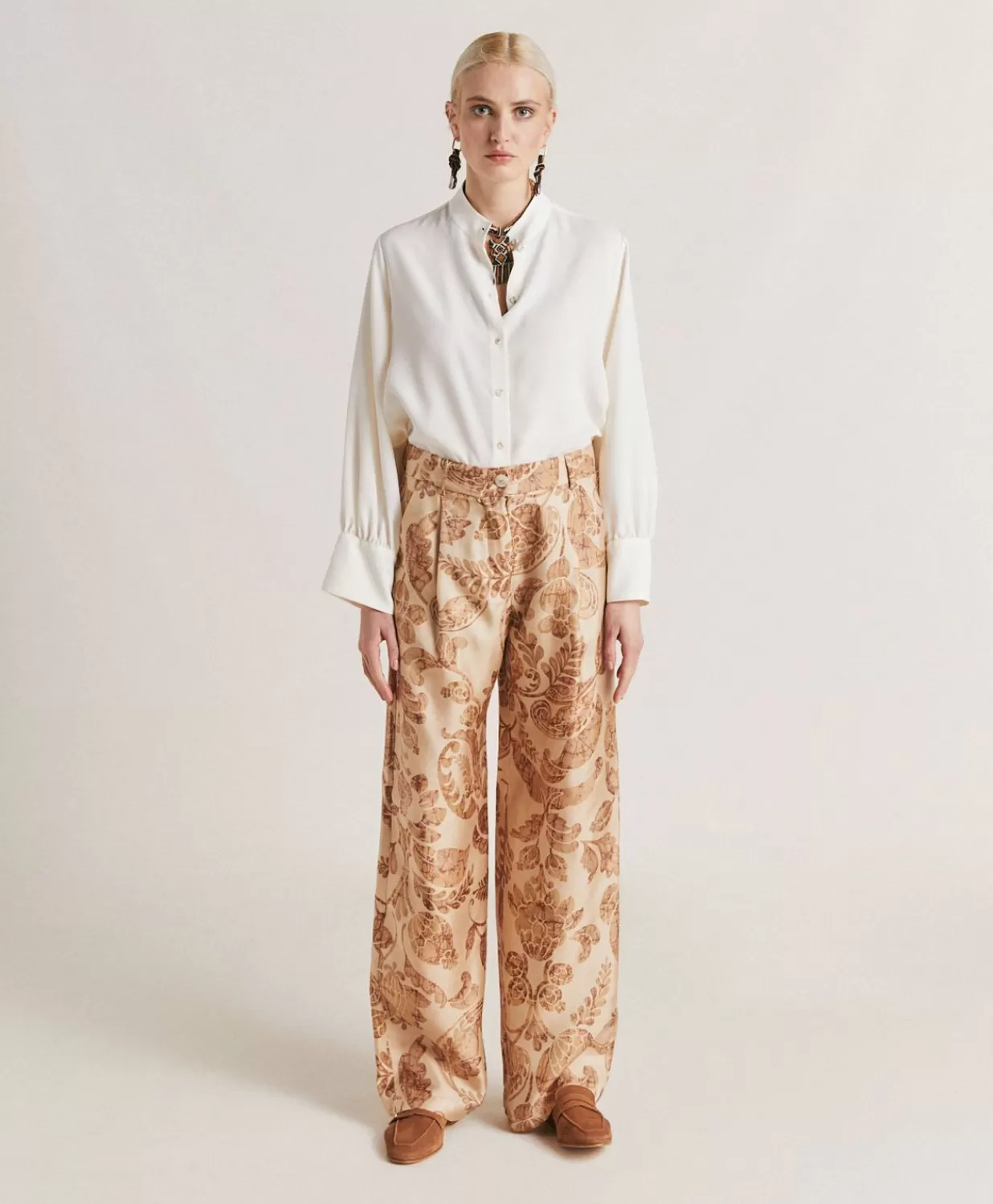 Momoni Pantalons Et Shorts>Pantalon Austin En Serge De Soie - Poudre Multicolore