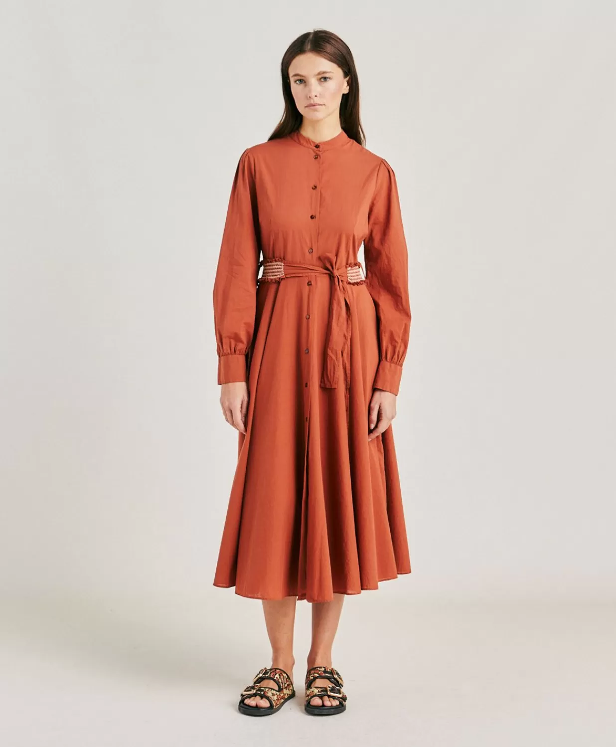 Momoni Vêtements>Robe Sinzias Avec Voile De Coton - Coccio