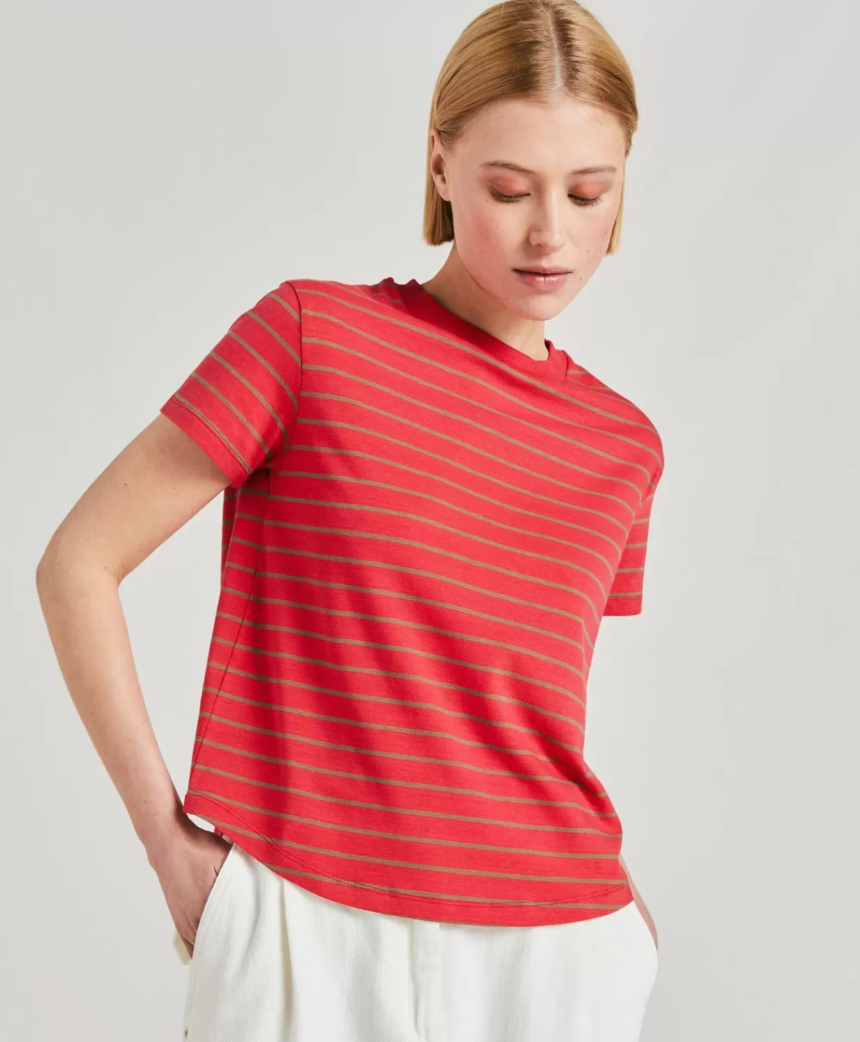 Momoni T-Shirts Et Hauts>T-Shirt En Jersey Raye Lottie - Rouge/Tabac